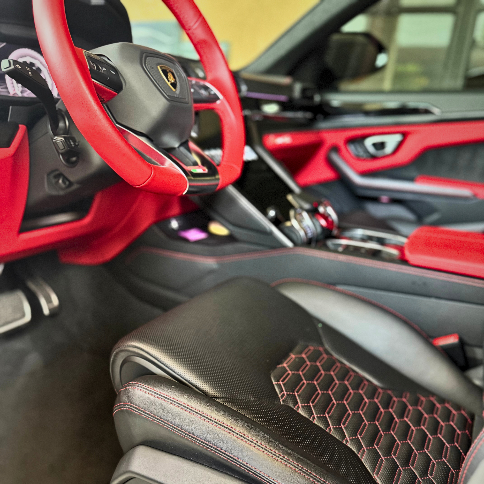 Rent a 2022 Lamborghini Urus in Houston