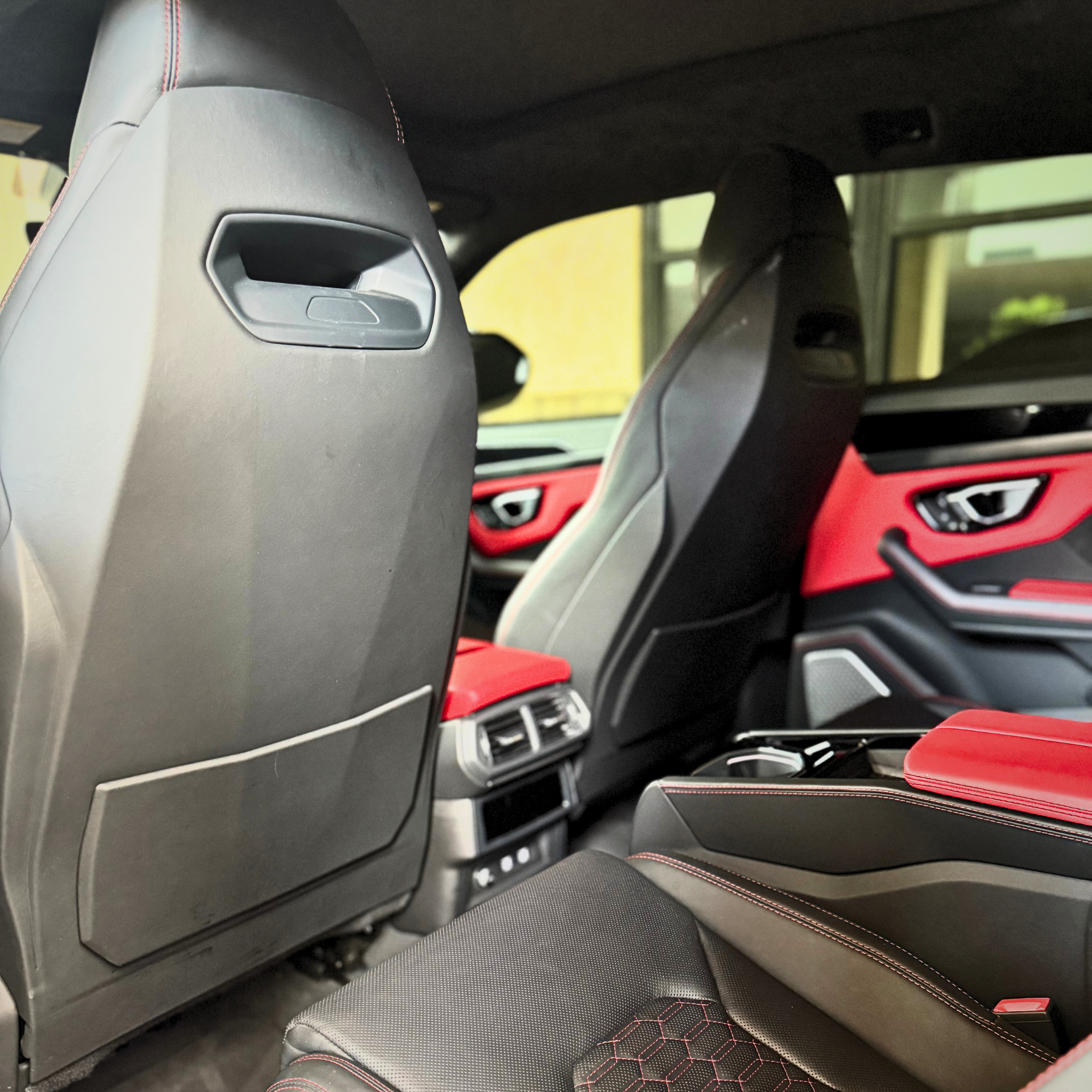 Rent a 2022 Lamborghini Urus in Houston